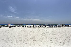 Nearby Beach | Free WiFi