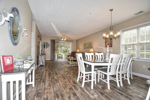 Dining/Living Room