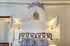 unity#2: double bedroom #2