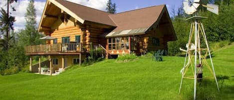 Summer days at A Moose in the Garden Vacation Rental