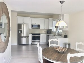 Fully Stocked Kitchen. Perfect for Family Living. 