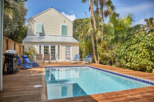 Pool Area/Deck