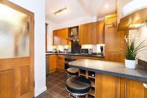 Dining Bar (Seats 4)