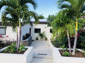 Entryway to Paradise Found