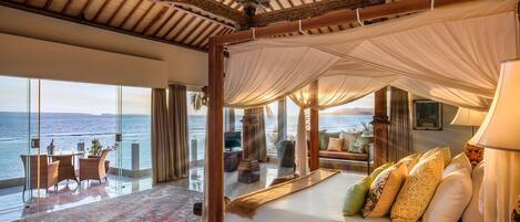 The magnificent 120m Joglo Suite with breathtaking ocean views
