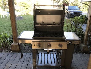 New Weber propane gas grill