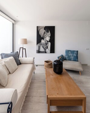 Sofa and armchair to relax with a book