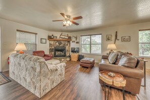 Living Room | Board Games & Books | DVD Player