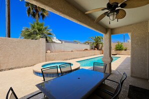 Outdoor patio table