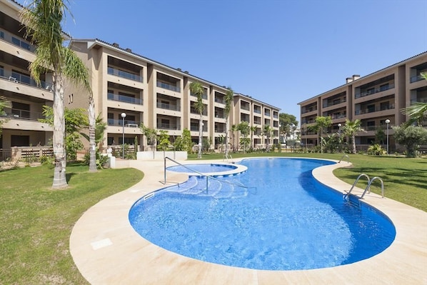 Communal swimming pool