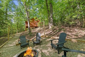 Enjoy Roasting Smores and Stargazing!