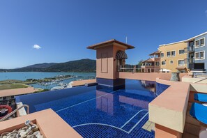 Infinitypool