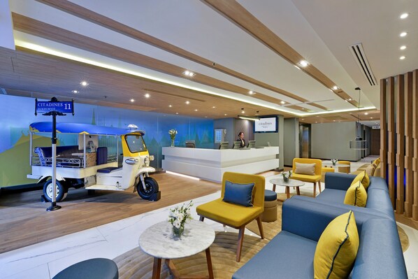 Sala de estar en el lobby