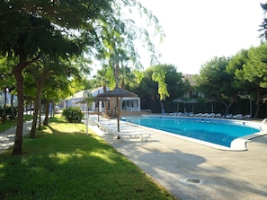 Utomhuspool