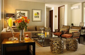 Sala de estar en el lobby