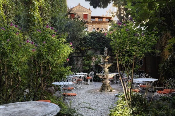 Restaurang utomhus