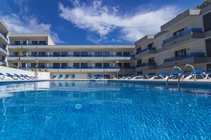 Utomhuspool