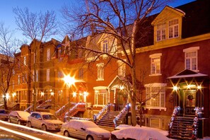 Front of property - evening/night