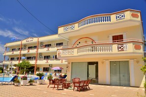 Utomhuspool