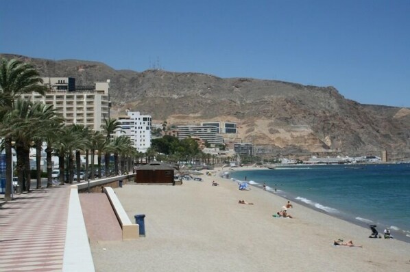Strand
