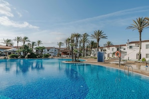 Utomhuspool