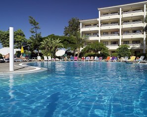 Utomhuspool