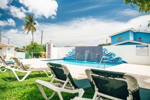 Utomhuspool