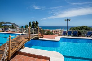 Takterrasspool