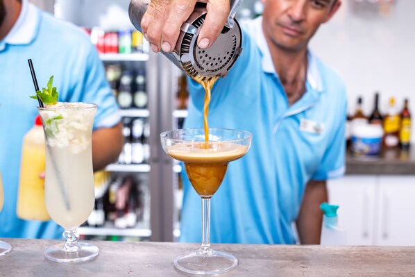 Poolside bar