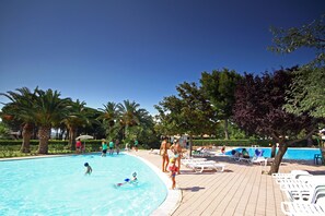 Utomhuspool