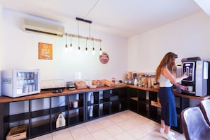 Desayuno estilo bufé