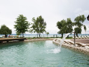 Utomhuspool