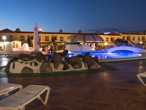 Utomhuspool