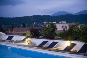Utomhuspool