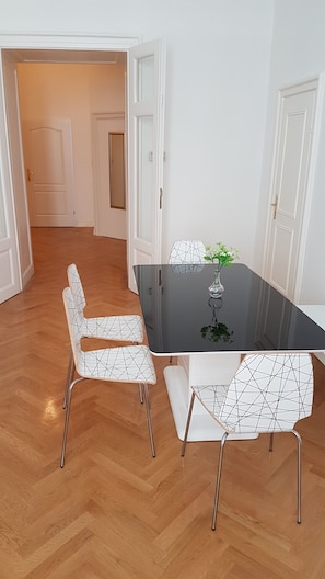 Matservice på rummet