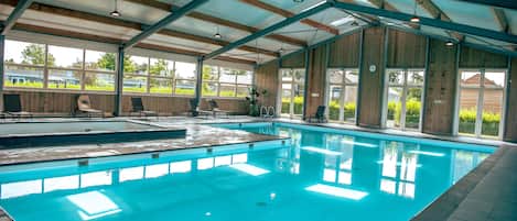 Piscine couverte