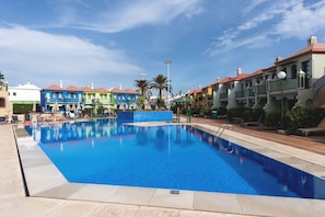 Utomhuspool