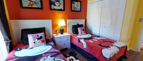 bedroom with Mickey theme, two twin beds