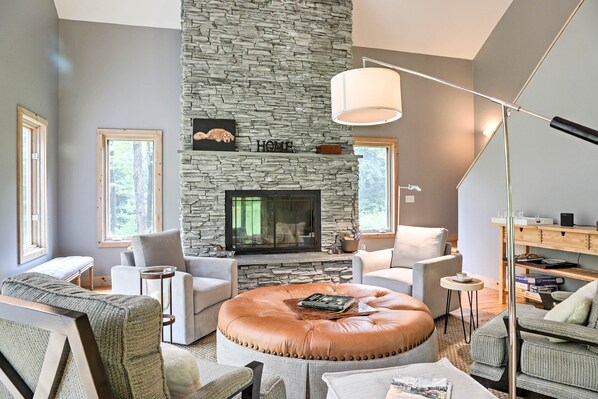 Becket Vacation Rental | 3BR | 3BA | 2,750 Sq Ft | Stairs Required