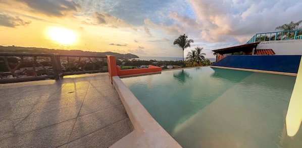 Enjoy our Roof top Infinity Pool for all our guests at Villa los Corales