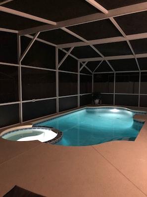 Night swimming 