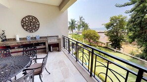 Condo - Image 1