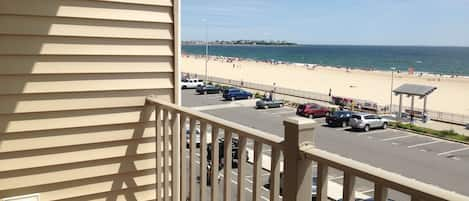 Ocean front condo in the heart of Hampton Beach