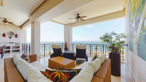 Condo - Image 1
