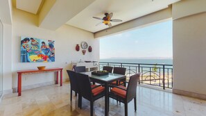 Condo - Image 3