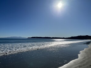 Beautiful Onetangi Beach, 5 mins by car or 20 min walk.