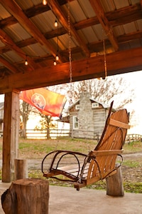 This cabin  is 1 of 3 properties to rent on the picturesque Muletown Farm.
