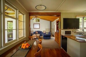 Mahaanui Cottage