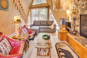 Living Room | 2nd Floor | Fireplace | Deck Access | Queen Sleeper Sofa