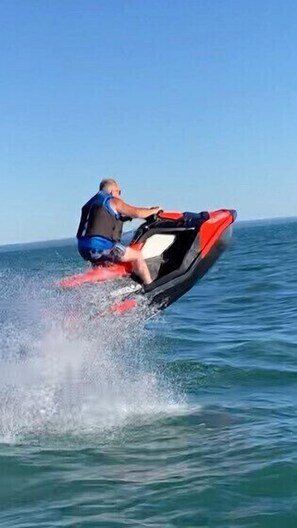 Rent a Jet-ski 